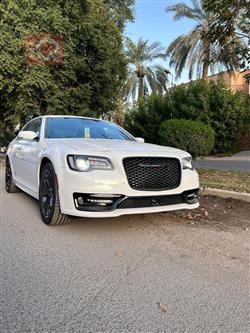 كرايسلر 300